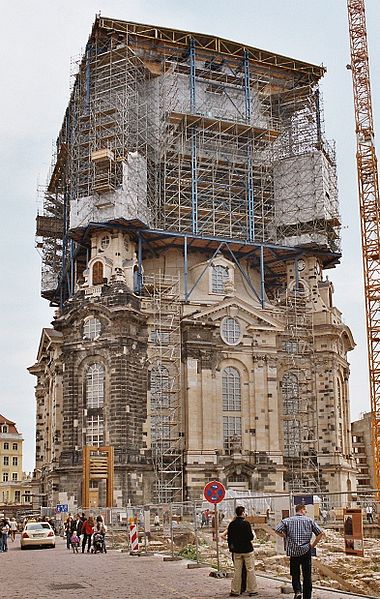 File:2003-05-17 Dresden Frauenkirche Wiederaufbau.jpg